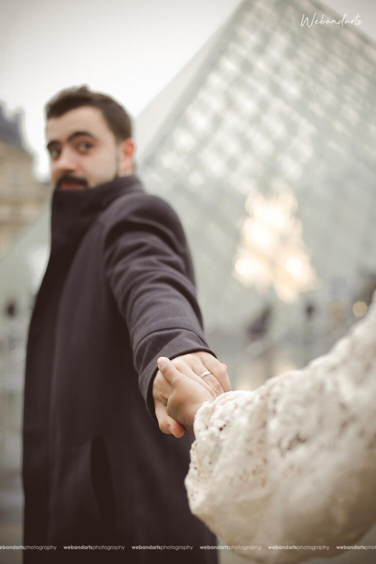 Best French couple outdoor in Paris