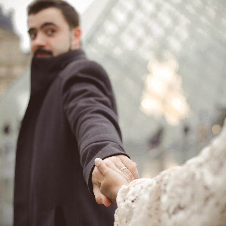 Best French couple outdoor in Paris