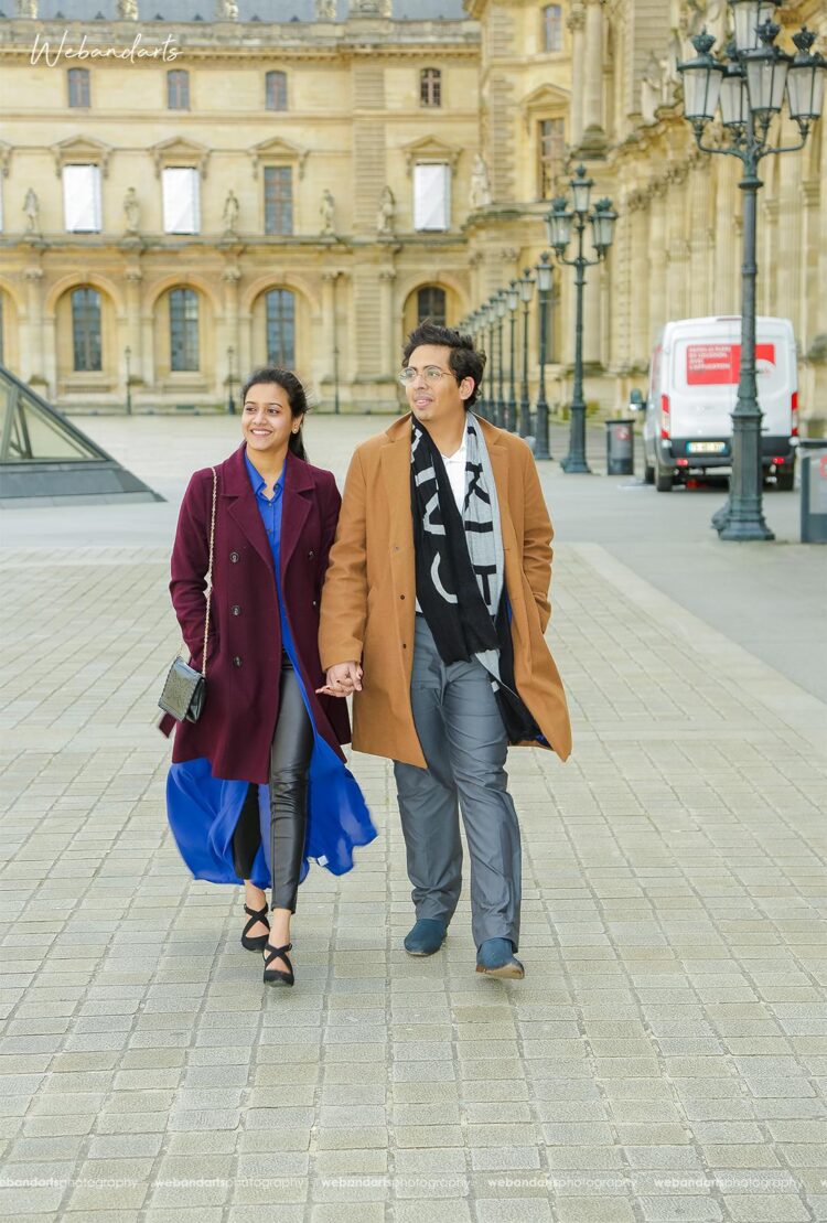 USA couple at paris outdoor photoshoot